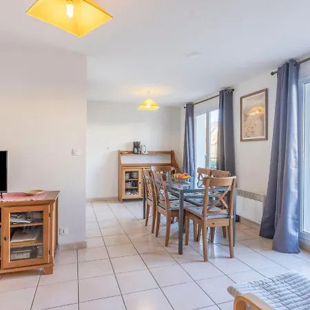 Apartman Les Marines 1 Et 2-4 By Interhome *