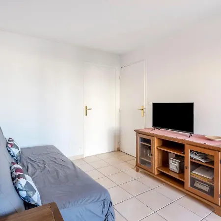 Les Marines 1 Et 2-4 By Interhome Apartman *