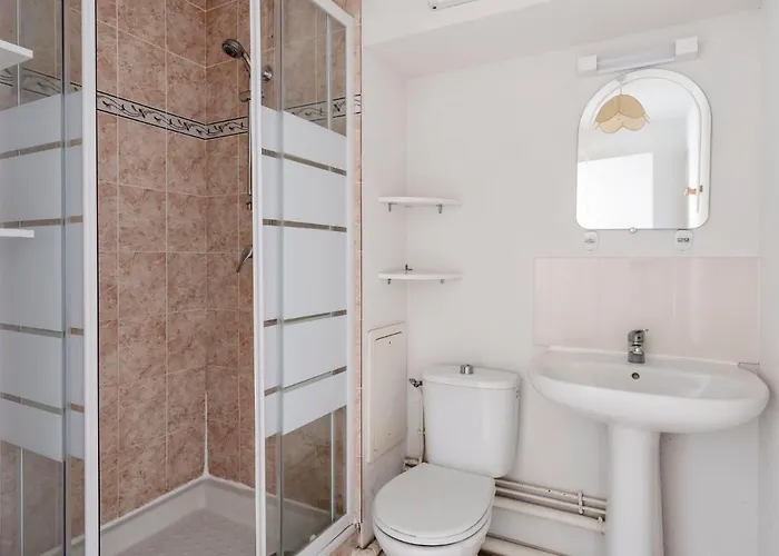 Les Marines 1 Et 2-4 By Interhome Daire Cabourg