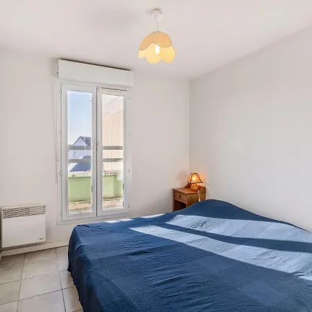 Les Marines 1 Et 2-4 By Interhome