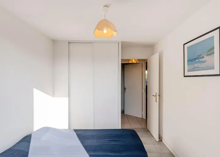 Les Marines 1 Et 2-4 By Interhome 꺄부흐